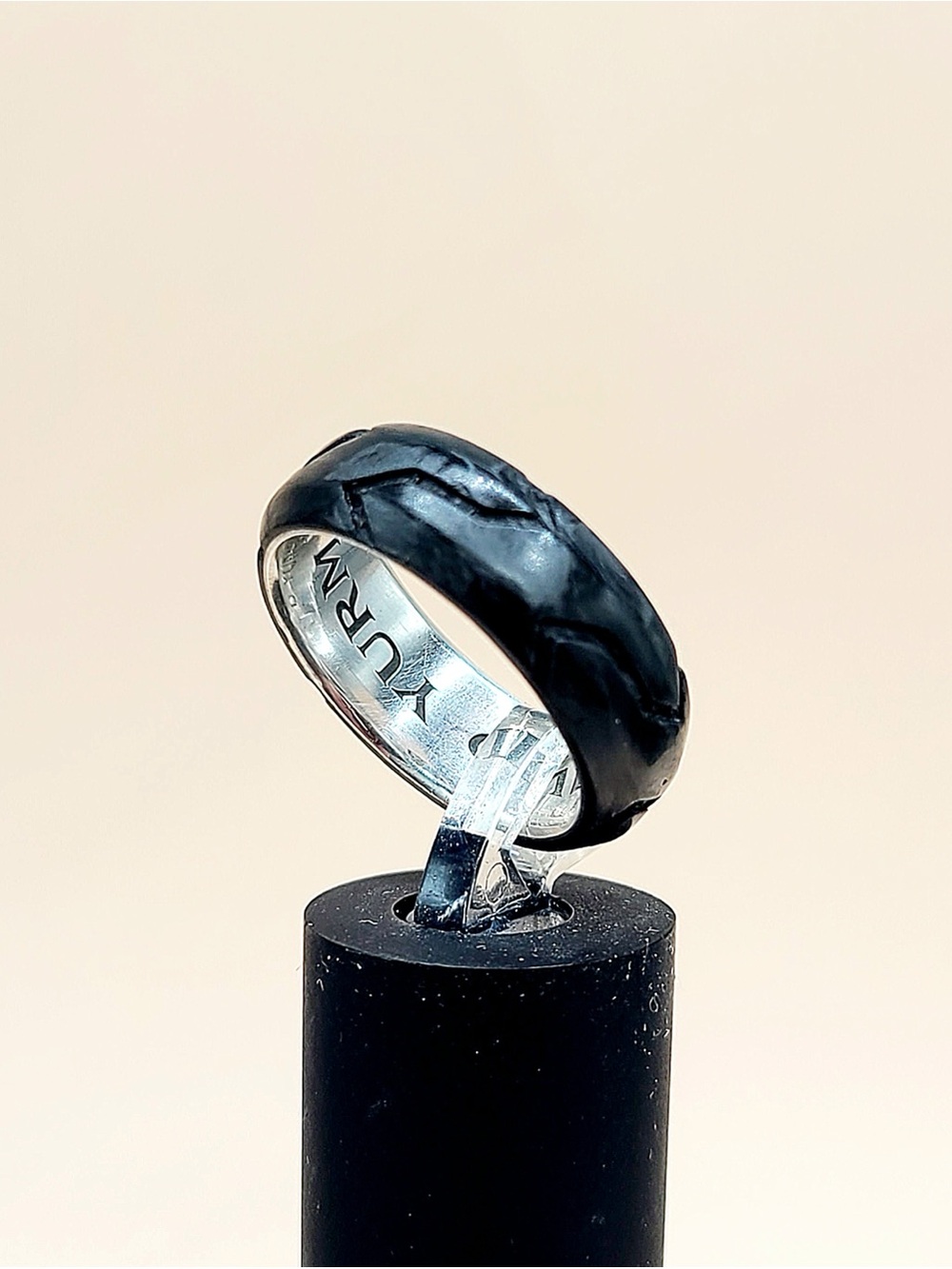 David Yurman Forged Carbon Band Ring In Sterling Silver - Picture 7 of 12